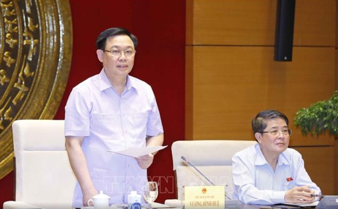 Chủ tịch Quốc hội Vương Đình Huệ làm việc với Ủy ban Tài chính, Ngân sách